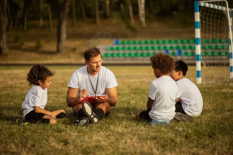 Meet Peyton Manning’s Kids: A Glimpse into the Private Life of a Football Legend’s Family